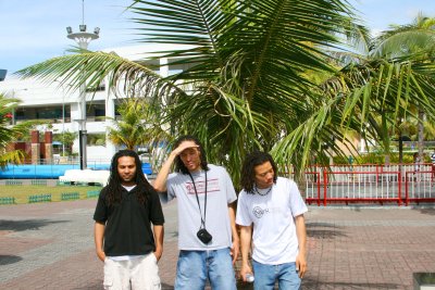 Justin, Chris & Warren - Mall of Asia