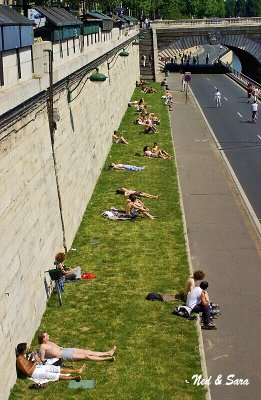 catching some rays along the Seine