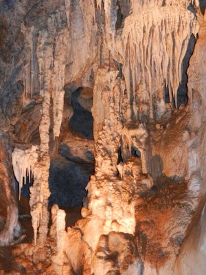 Trezkinn cave stalactites