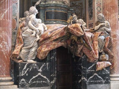 Cool marble statue in San Pietro Basilica