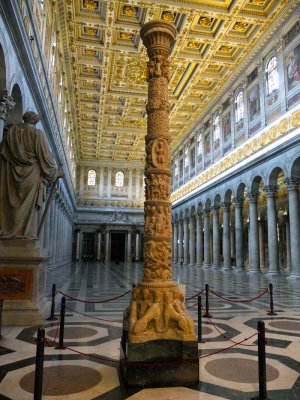 Ancient column, San Paolo Basilica