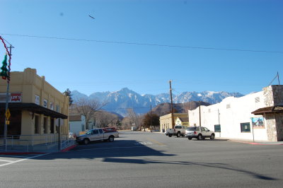 Lone Pine side street 2