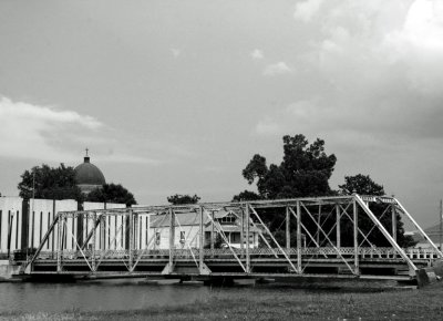Magnolia Bridge - Architecture in Black and White
