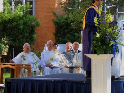 Baccalaureate Mass Under the Oaks on Campus