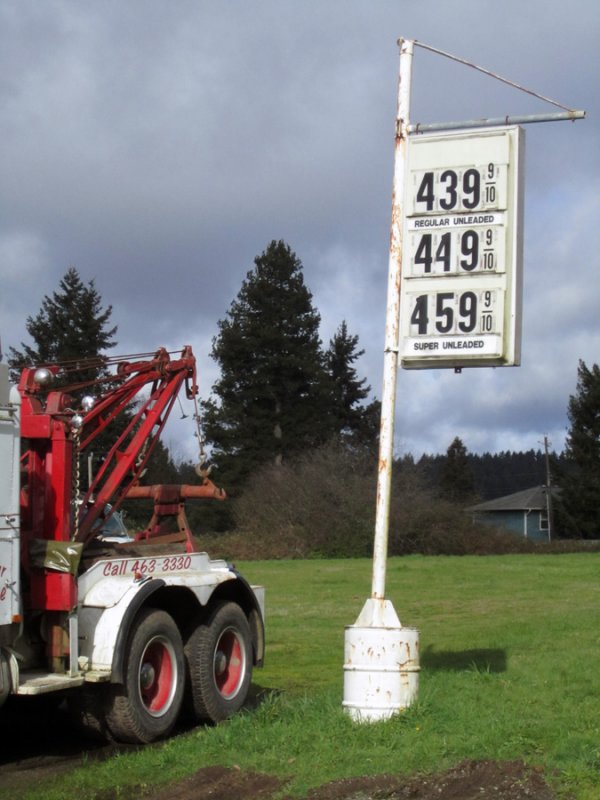 Gas Sign 2010