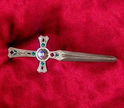 ornate-knife-athame c rs.jpg