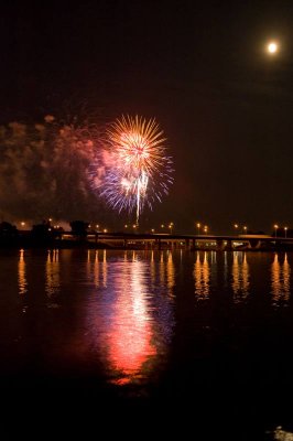 Fireworks_D728817-1.jpg