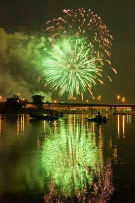 Fireworks_D728957-1.jpg