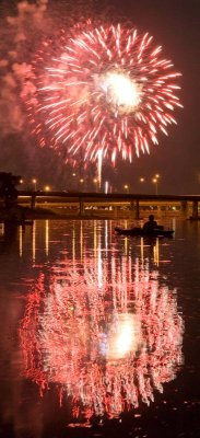 Fireworks_D728972-1.jpg