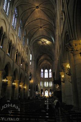 Notre Dame 3.jpg