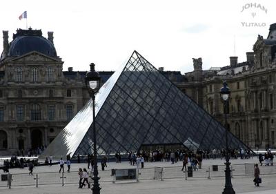 Louvren.jpg