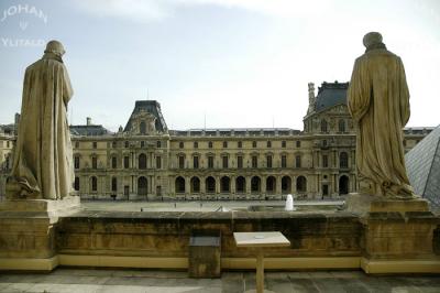 Louvren 2.jpg