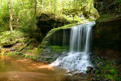 Lost Creek Falls