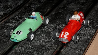 Cartrix vs. Scalextric Scale Comparison