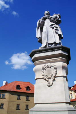 statue of saint philip benicius 