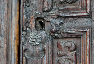 CERRADURA PUERTA TEMPLPO SAN MIGUEL