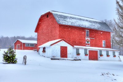 Fred's Red Barn