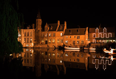 Bruges by Night by Sharon Lips. 2A tied