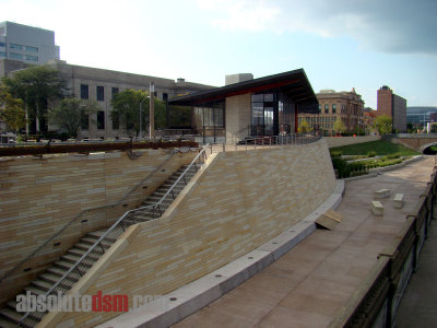 Sept_2012_riverwalk1.jpg