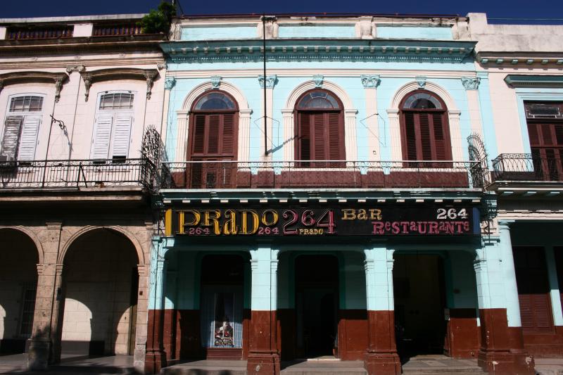 Calle Paseo del Prado in Havana