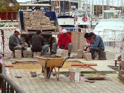 Workmen at Puerto Calero.