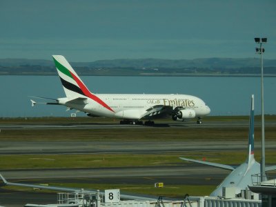 Emirates 1