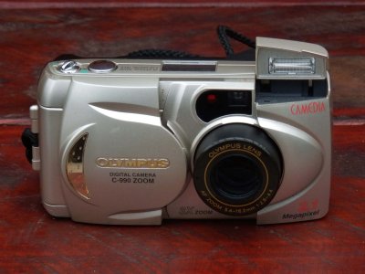 Olympus C-990ZOOM D-490Z 