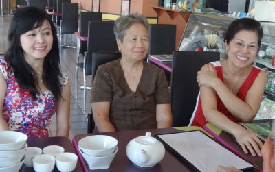 L to R: Die^~m Hu+o+ng, Ha.nh, Bi'ch Nga