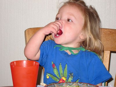 Unconventional chow-down methods