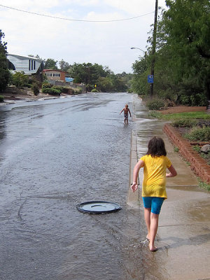 Fun & games along the curb