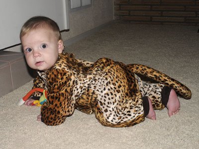 Annie test-drives her leopard costume