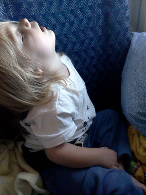 She slept like this for 15 minutes!