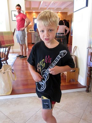The cure for a Sprite hangover = guitar shirt with amp