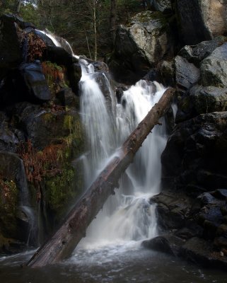 Lewis Creek Falls - NRMacDonald