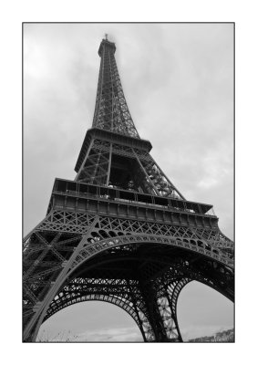 Eiffel Tower a.jpg