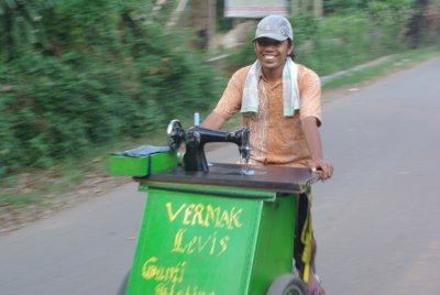 balaraja-kronjo55.jpg
