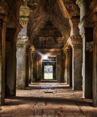 Cambodia_20110327_0426_HDR-Edit.jpg