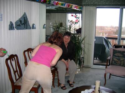 Que peut bien raconter Diane?