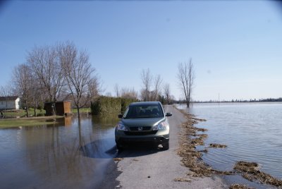 3e rue Saint-Blaise (Entre 46e et 50e Av.)