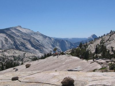 Yosemite panorama 12.jpg