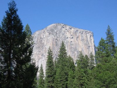 Yosemite panorama 16.jpg