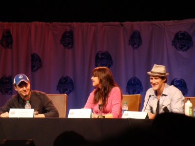 Robin Dunne, Amanda Tapping, Christopher Heyerdahl