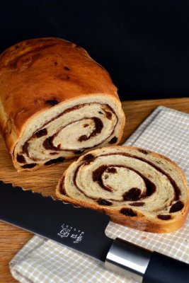 Cinnamon Raison Bread 019.jpg