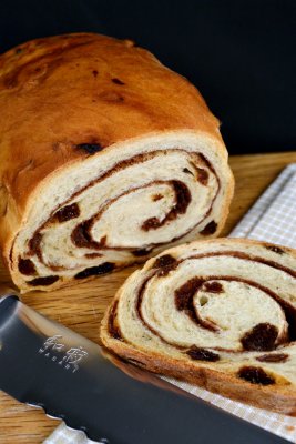 Cinnamon Raison Bread 020.jpg