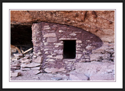 Slickhorn Canyon Ruins