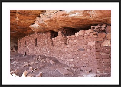 Ruins in the Moon House area