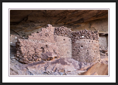 Monarch Cave Ruins