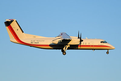 Dash 8-300 in Montreal