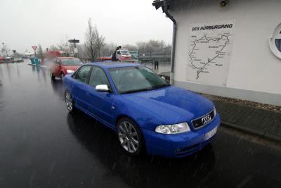 Nogaro Blue Audi S4 Eiffel snow 19.jpg