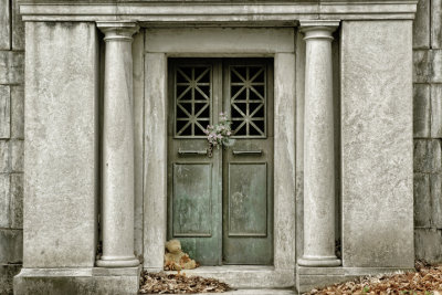 Teddy at the Tomb